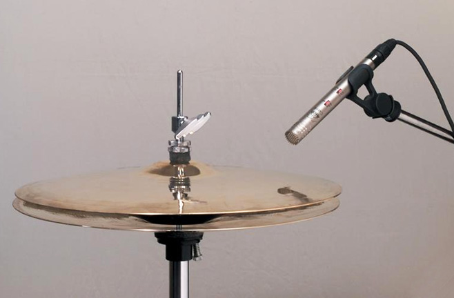 Shure SM81 microphone